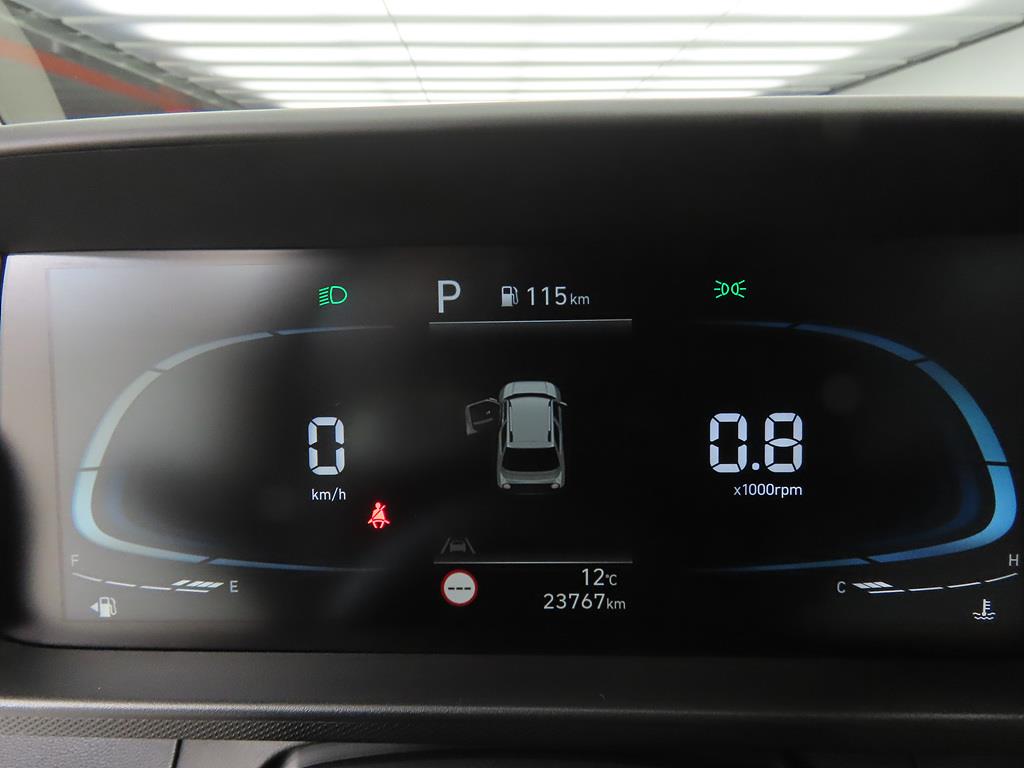 HYUNDAI Casper - Vista 10