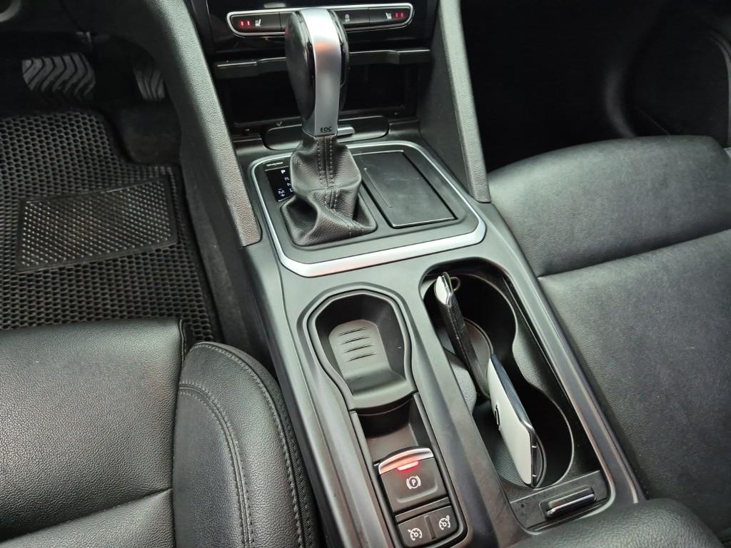 SAMSUNG SM6 - Vista 8