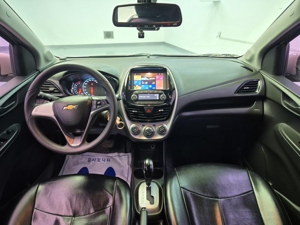 Chevrolet Spark 2018 Blanco - Importación desde Corea - HF Imports Iquique - Foto 16