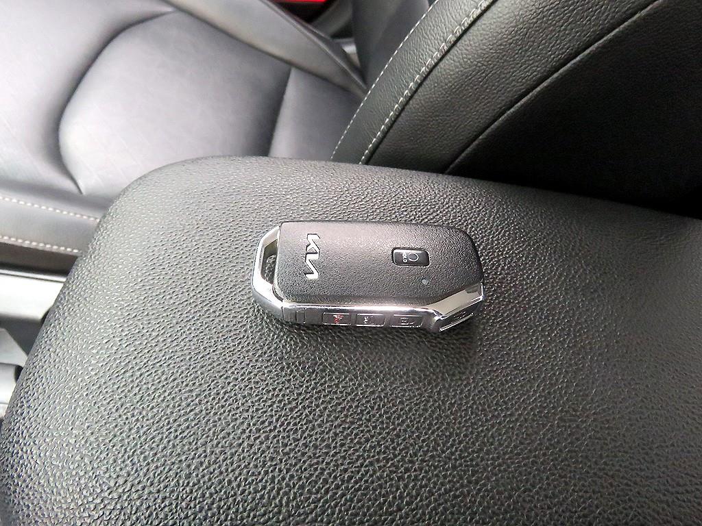 KIA K3 2022 Gris - Importación desde Corea - HF Imports Iquique - Foto 18