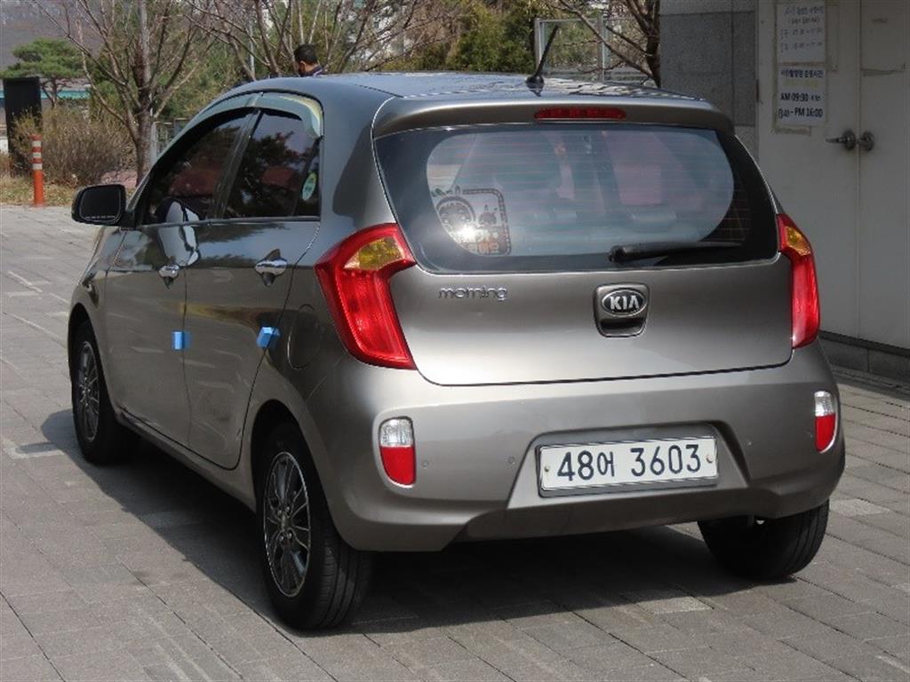 KIA Morning - Vista 7