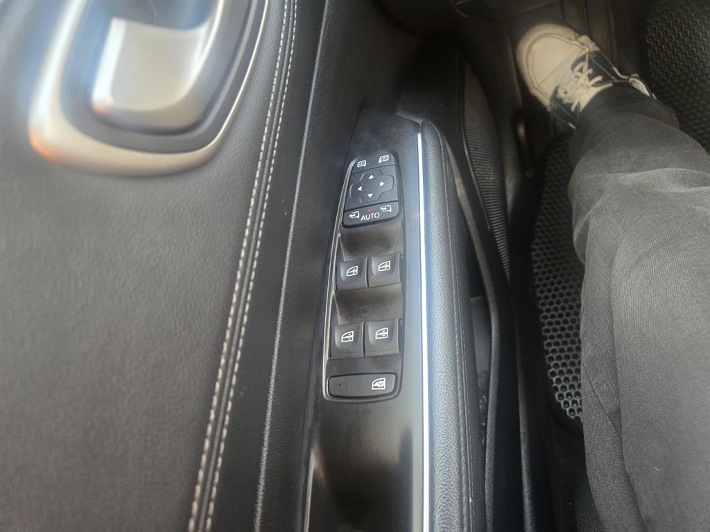 SAMSUNG SM6 - Vista 11