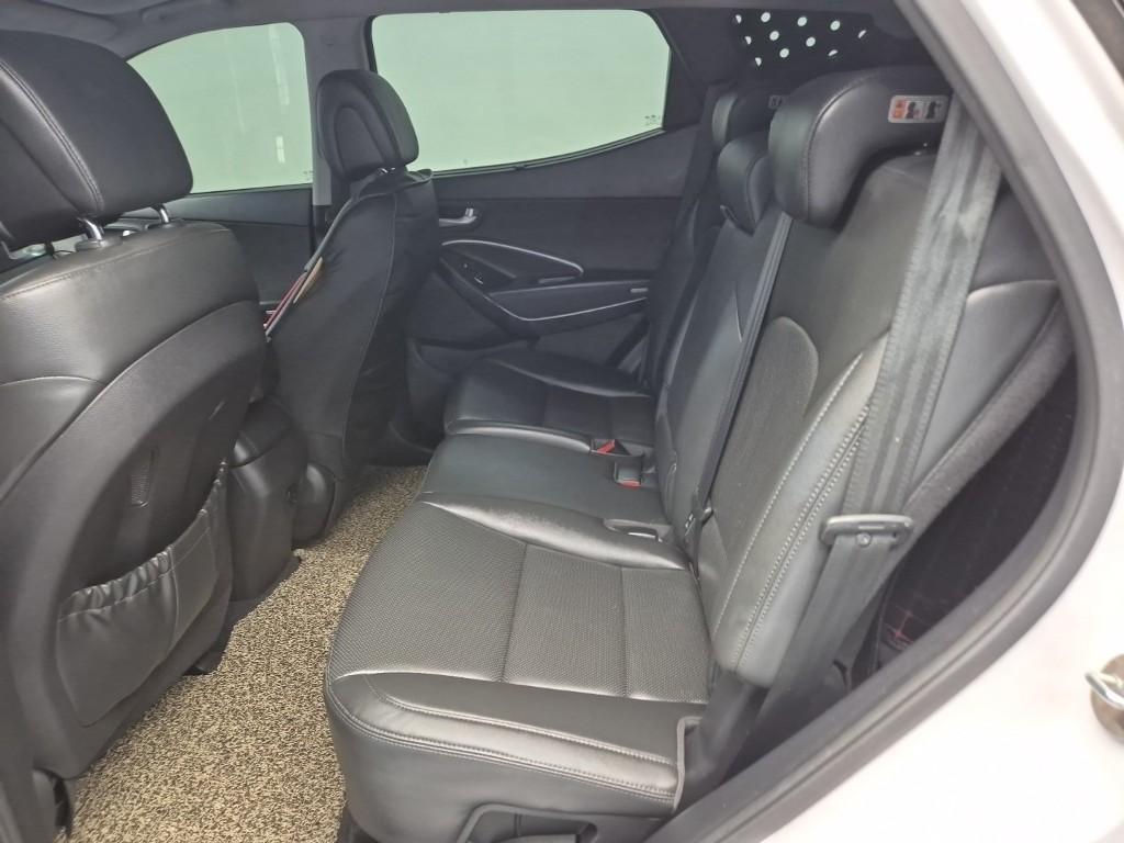 HYUNDAI Santa Fe - Vista 12