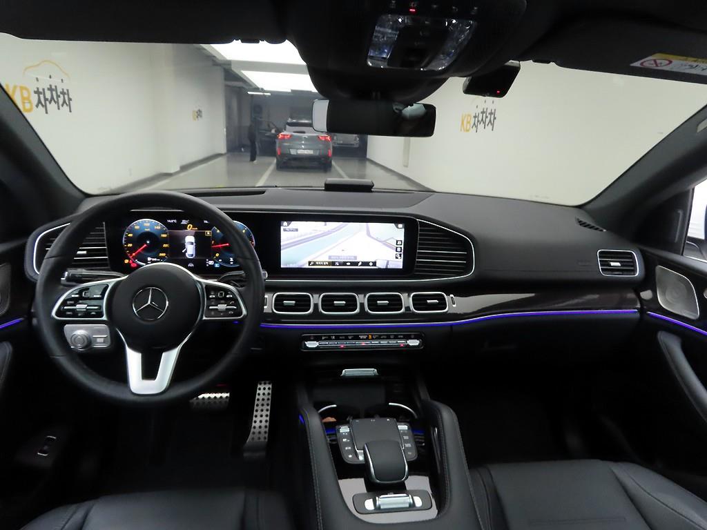 Mercedes Benz GLE Class - Vista 7