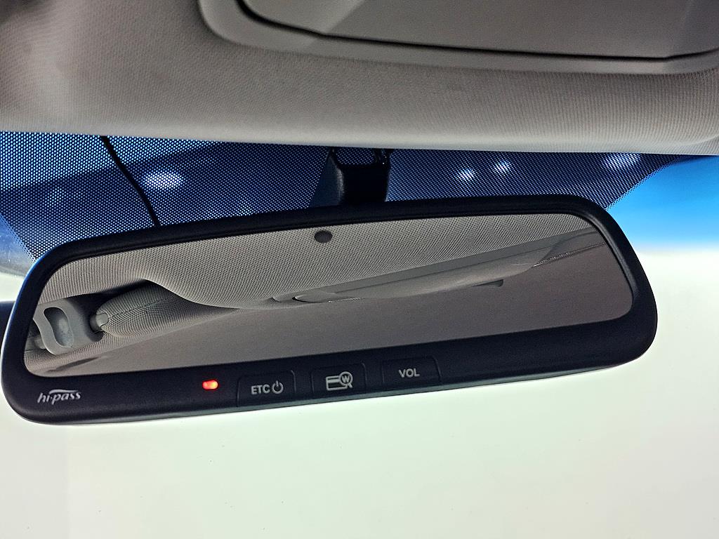 HYUNDAI i40 - Vista 12