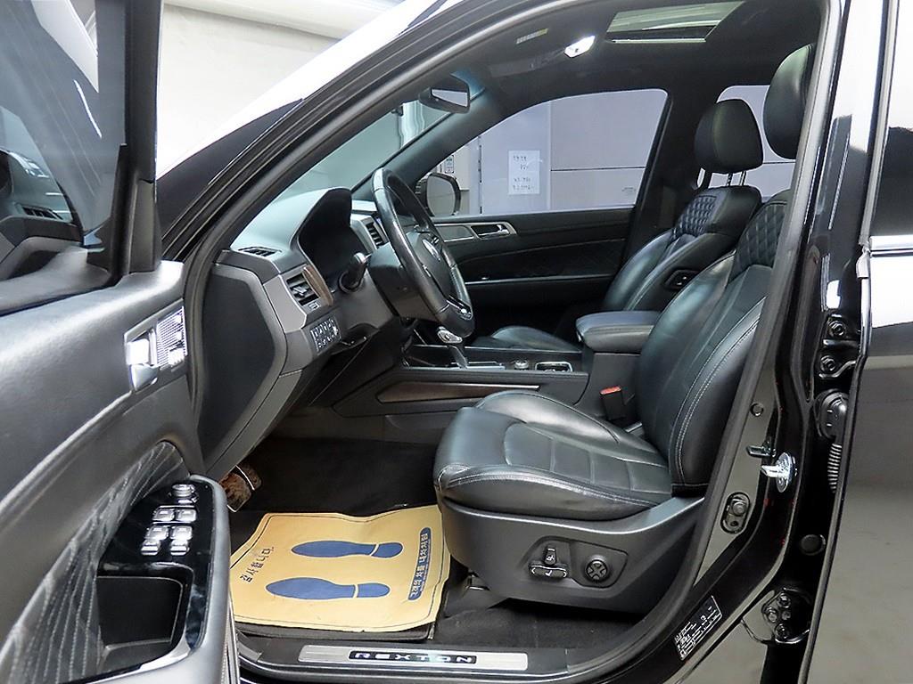 Ssangyong Rexton - Vista 5