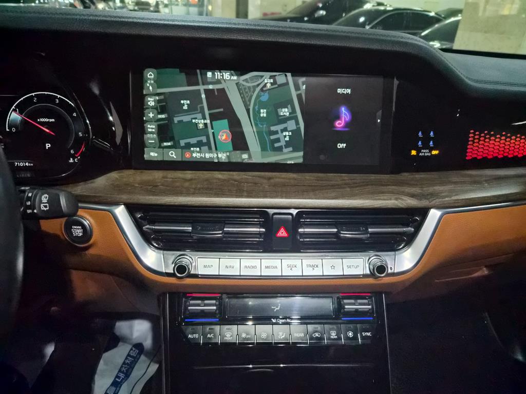 KIA Mohave - Vista 8