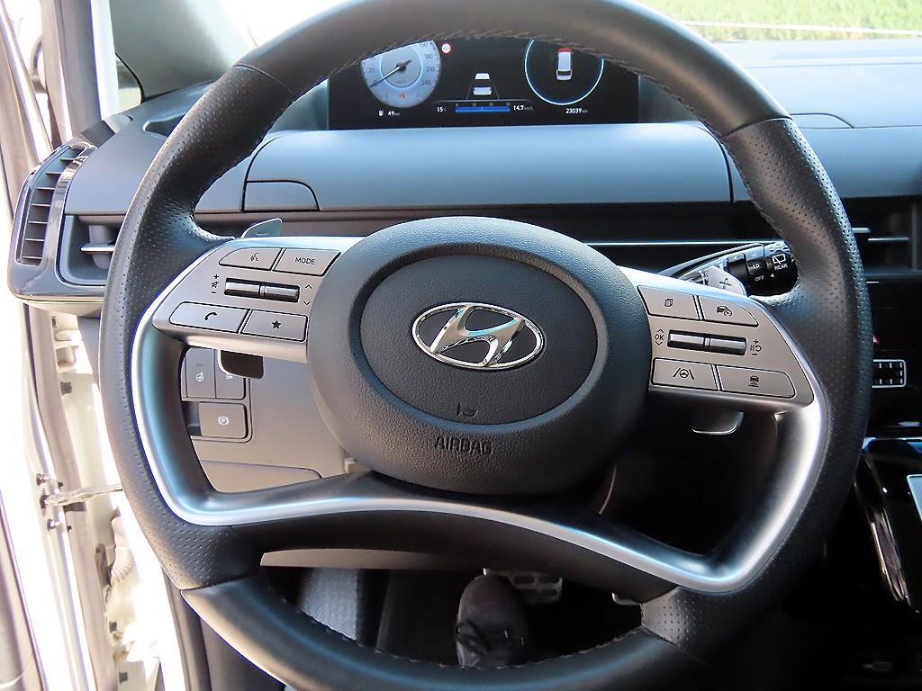 HYUNDAI Staria - Vista 9