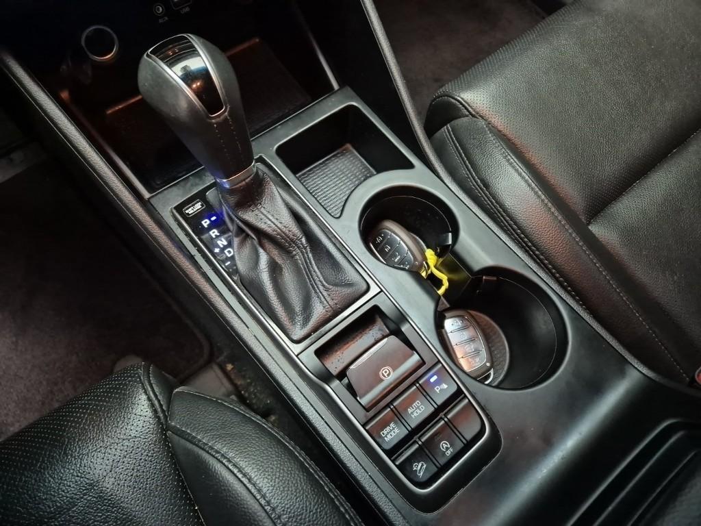 HYUNDAI Tucson 2016 Blanco - Importación desde Corea - HF Imports Iquique - Foto 17