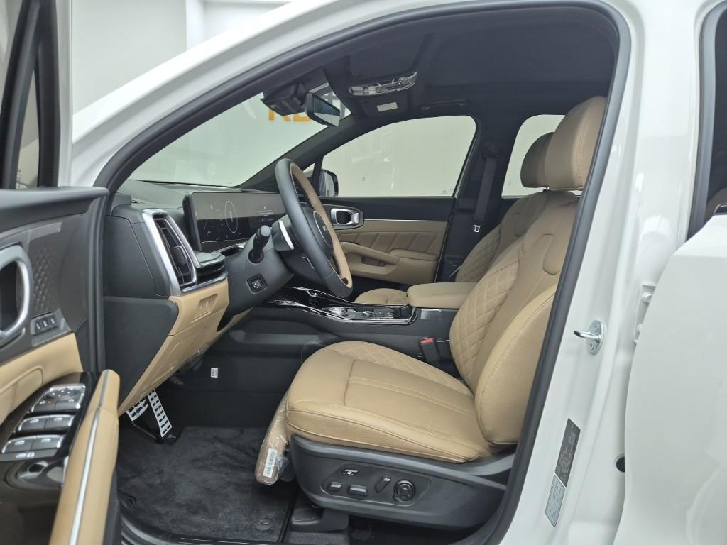 KIA Sorento - Vista 11