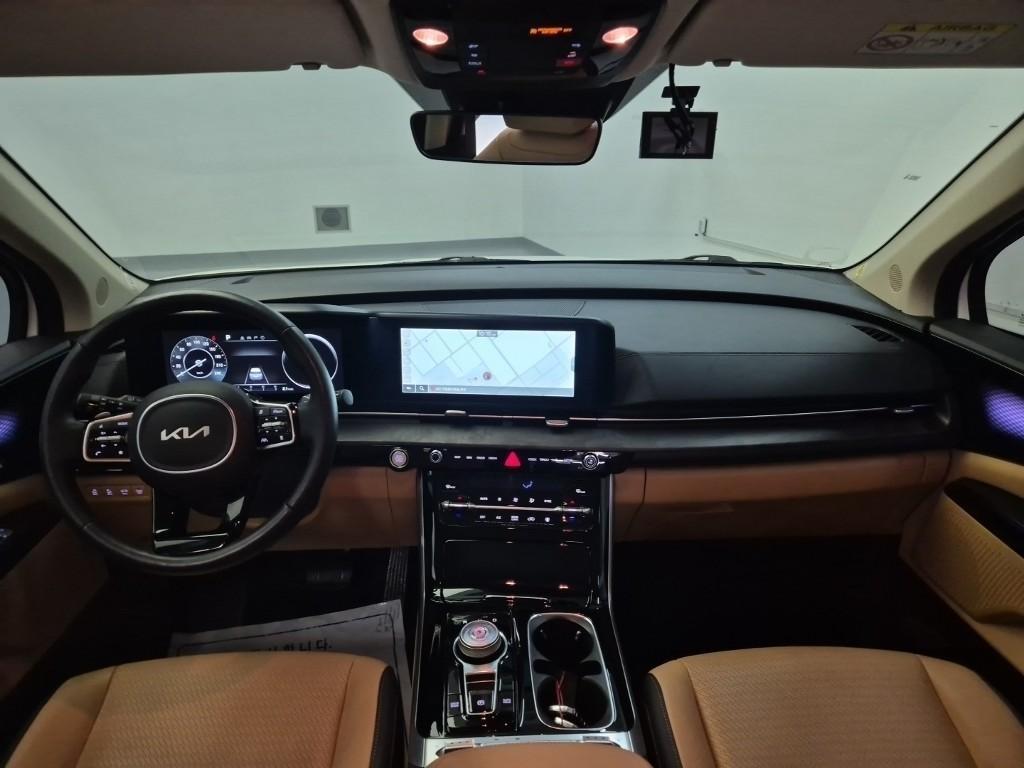 KIA Carnival - Vista 7