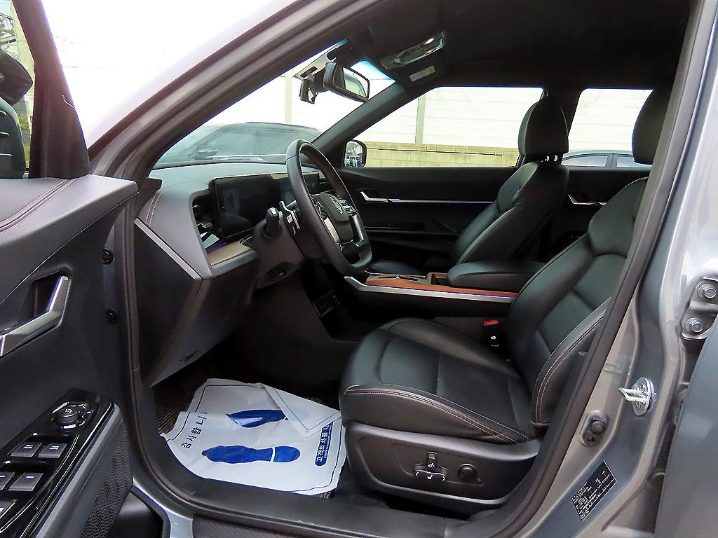 Ssangyong Torres - Vista 5