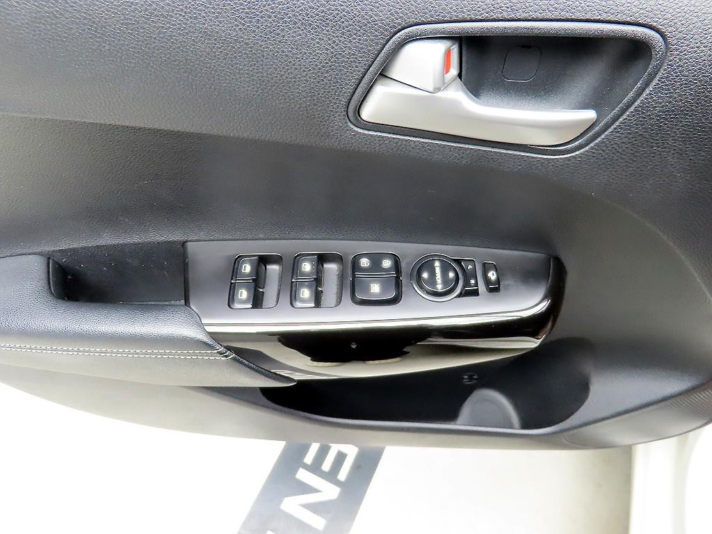 KIA Morning - Vista 11