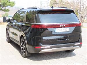 KIA Carnival - Vista 8