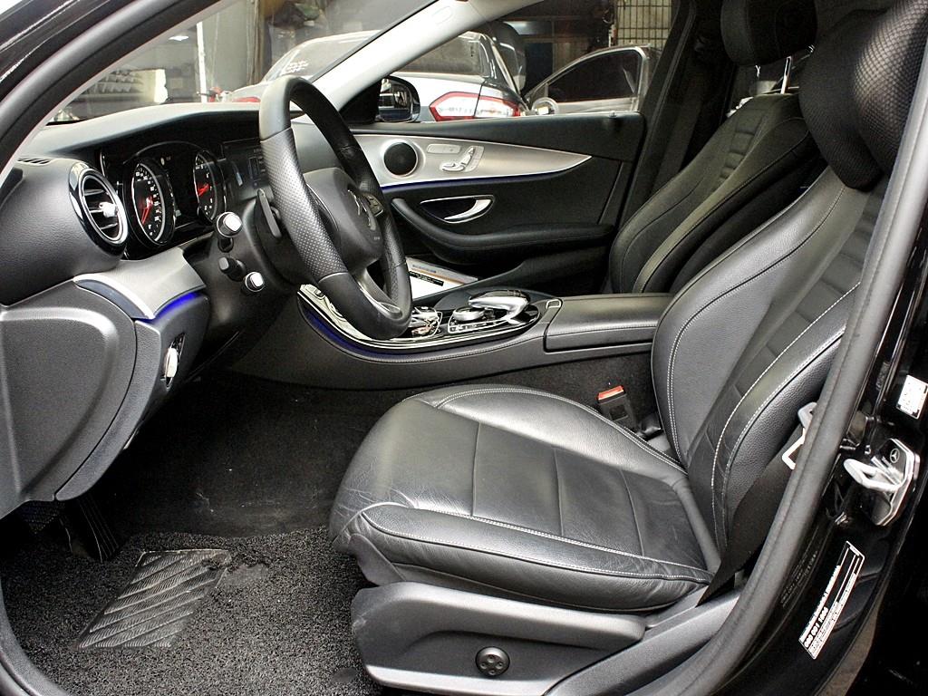 Mercedes Benz E class - Vista 9