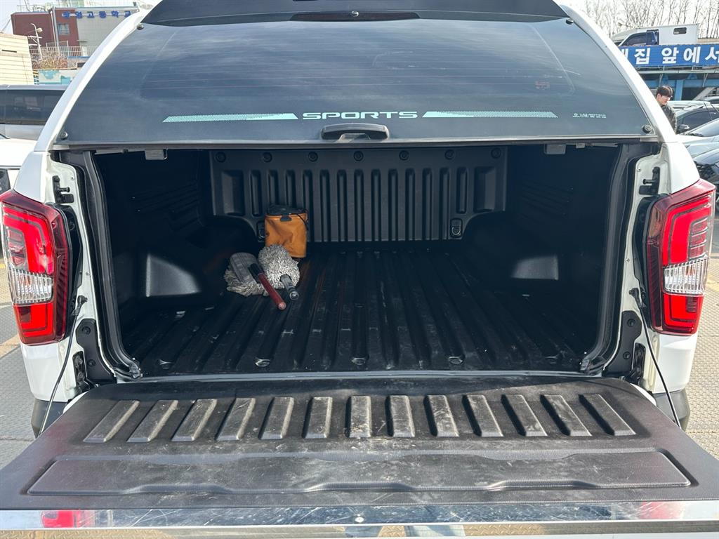 Ssangyong Rexton 2021 Blanco - Importación desde Corea - HF Imports Iquique - Foto 18