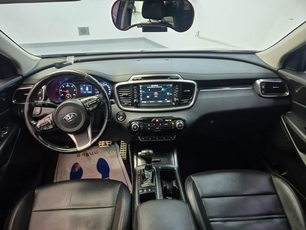 KIA Sorento - Vista 7