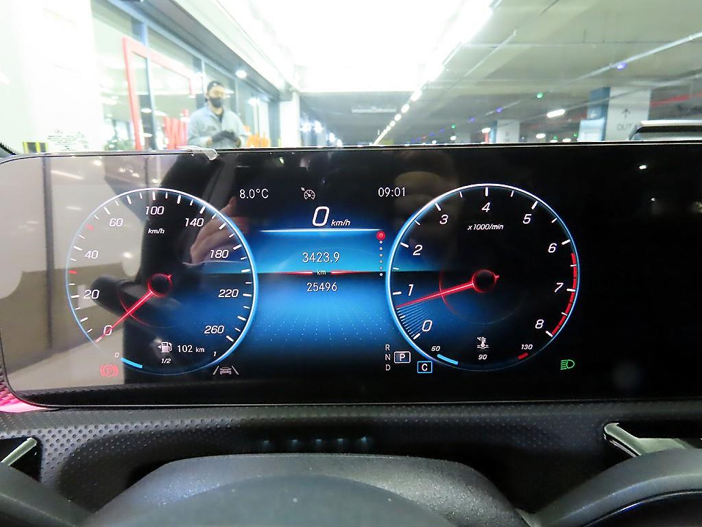 Mercedes Benz A Class - Vista 9