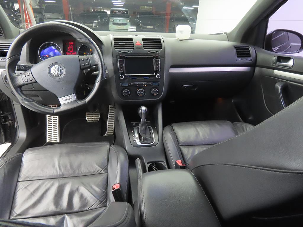 Volkswagen Golf - Vista 7