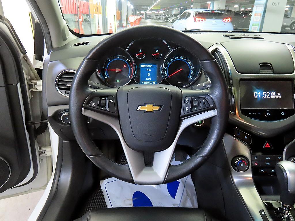 Chevrolet Cruise - Vista 8