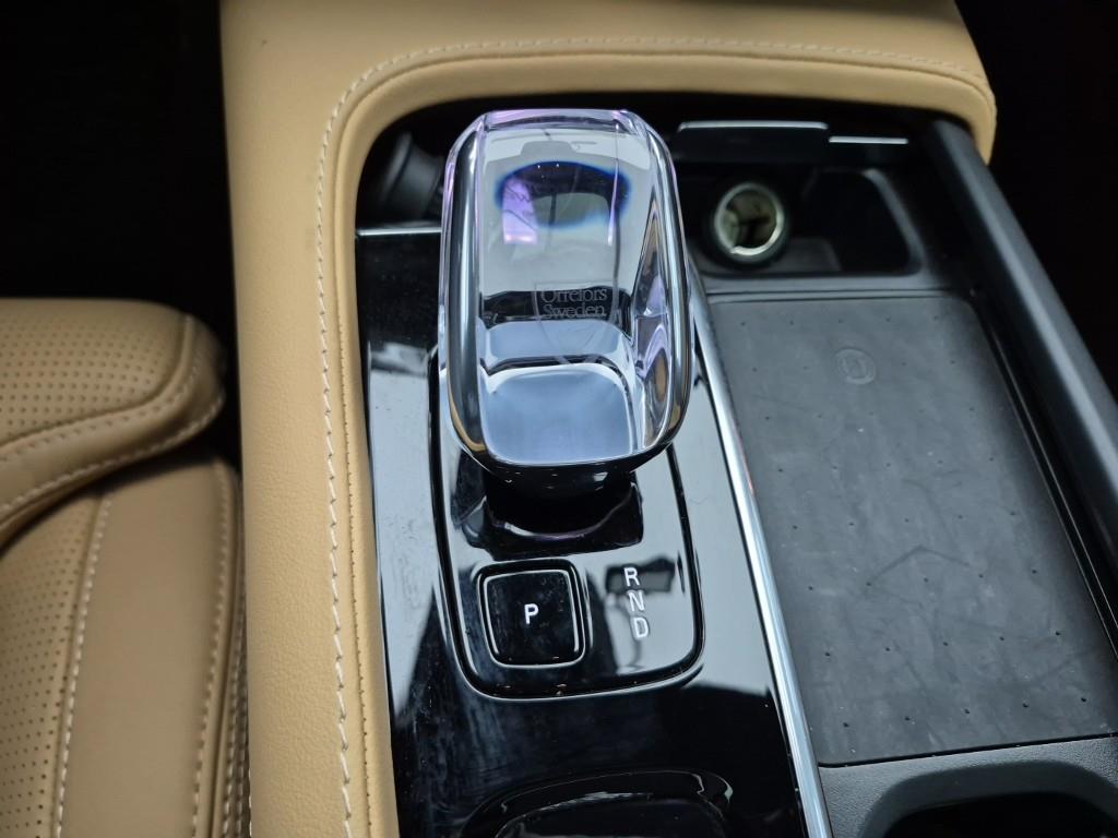 Volvo XC90 - Vista 8