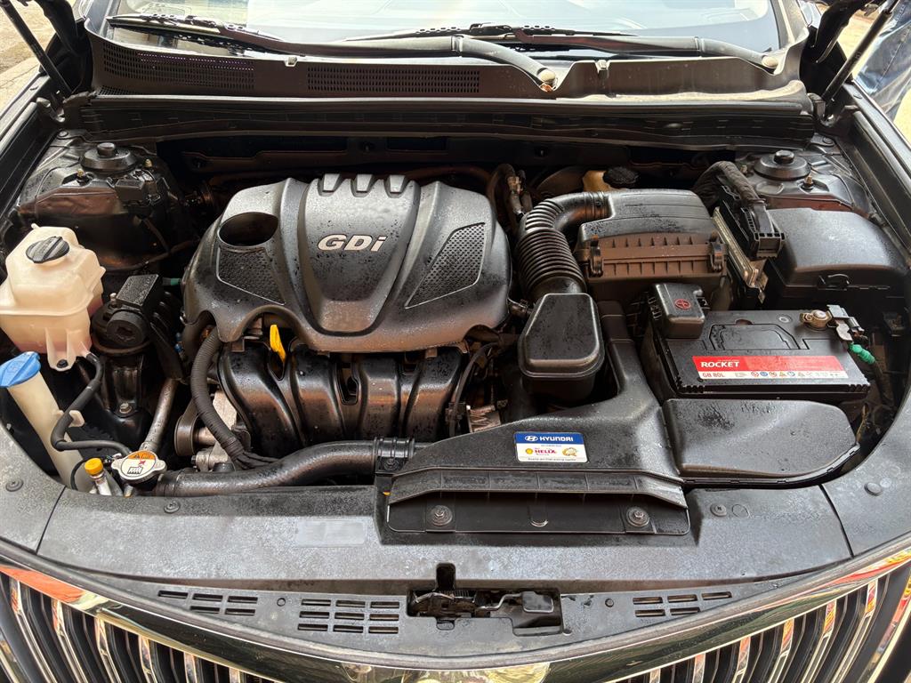 HYUNDAI Grandeur - Vista 7