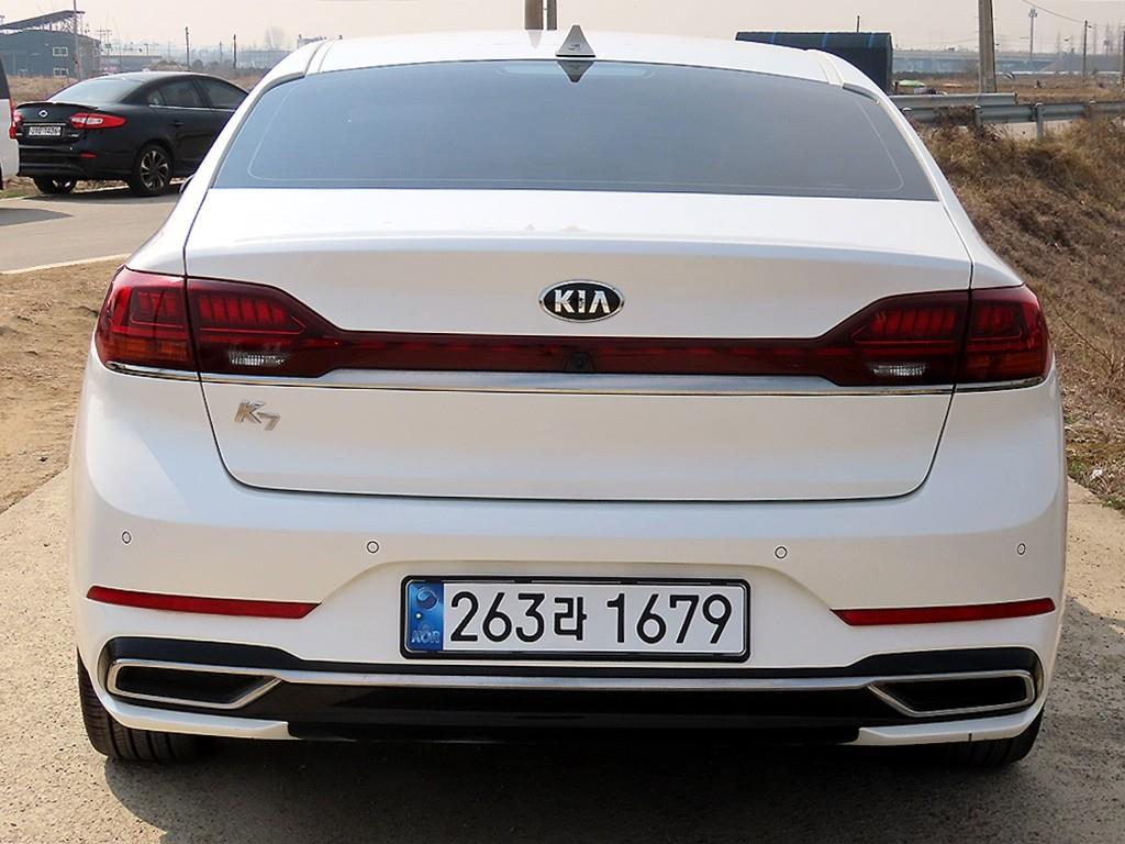 KIA K7 - Vista 4