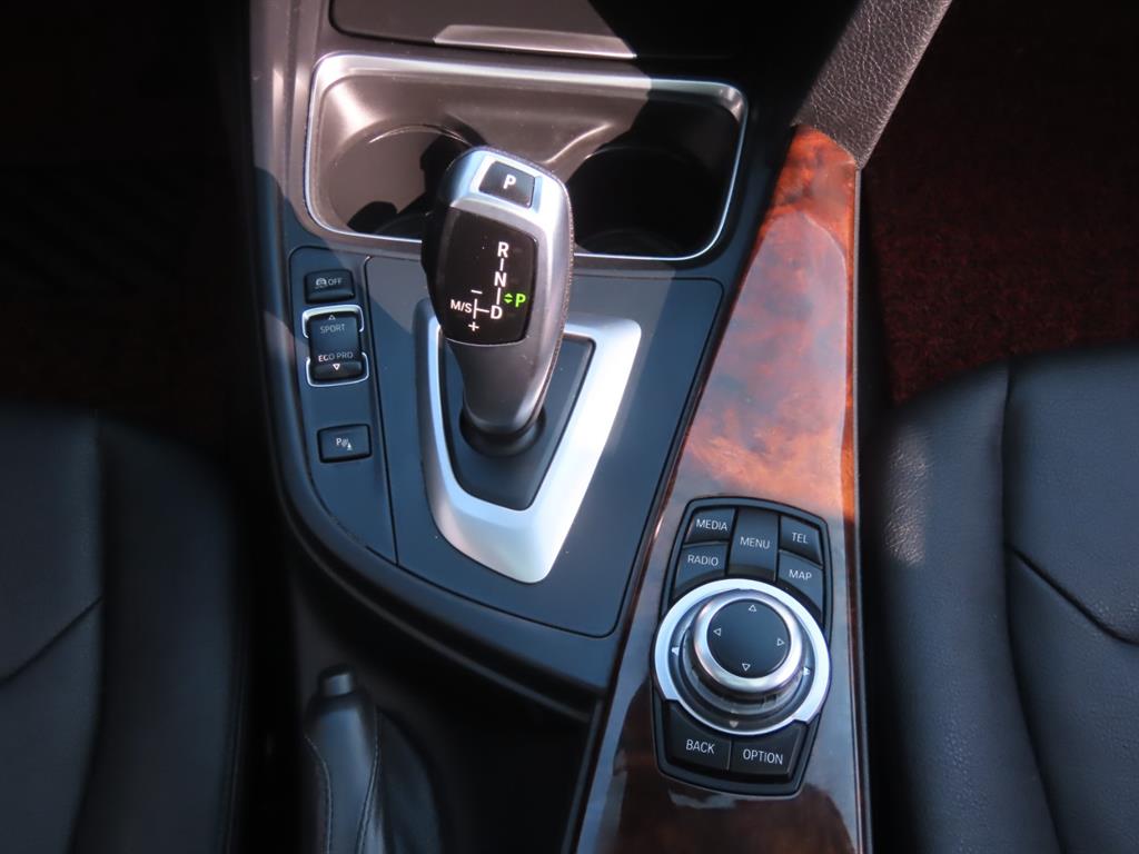 BMW 3 series 2013 Blanco - Importación desde Corea - HF Imports Iquique - Foto 10