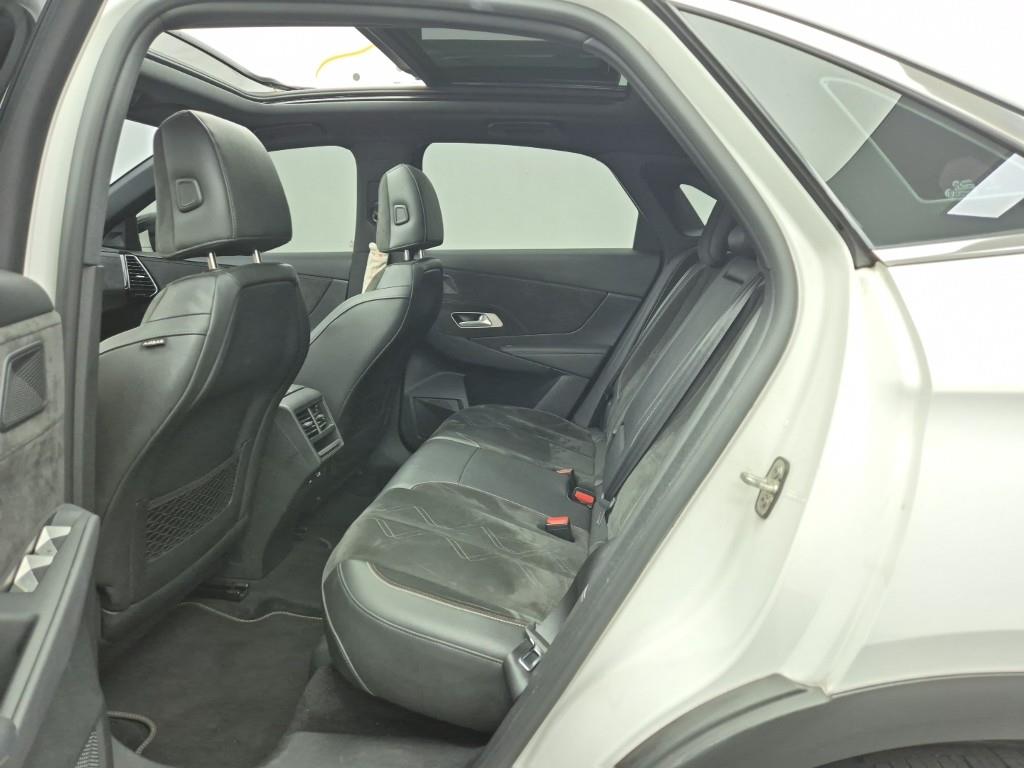 Citroen DS7 - Vista 12