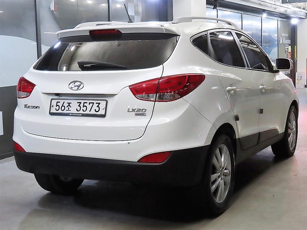 HYUNDAI Tucson - Vista 4