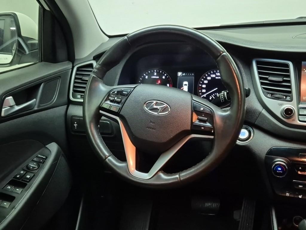 HYUNDAI Tucson - Vista 11