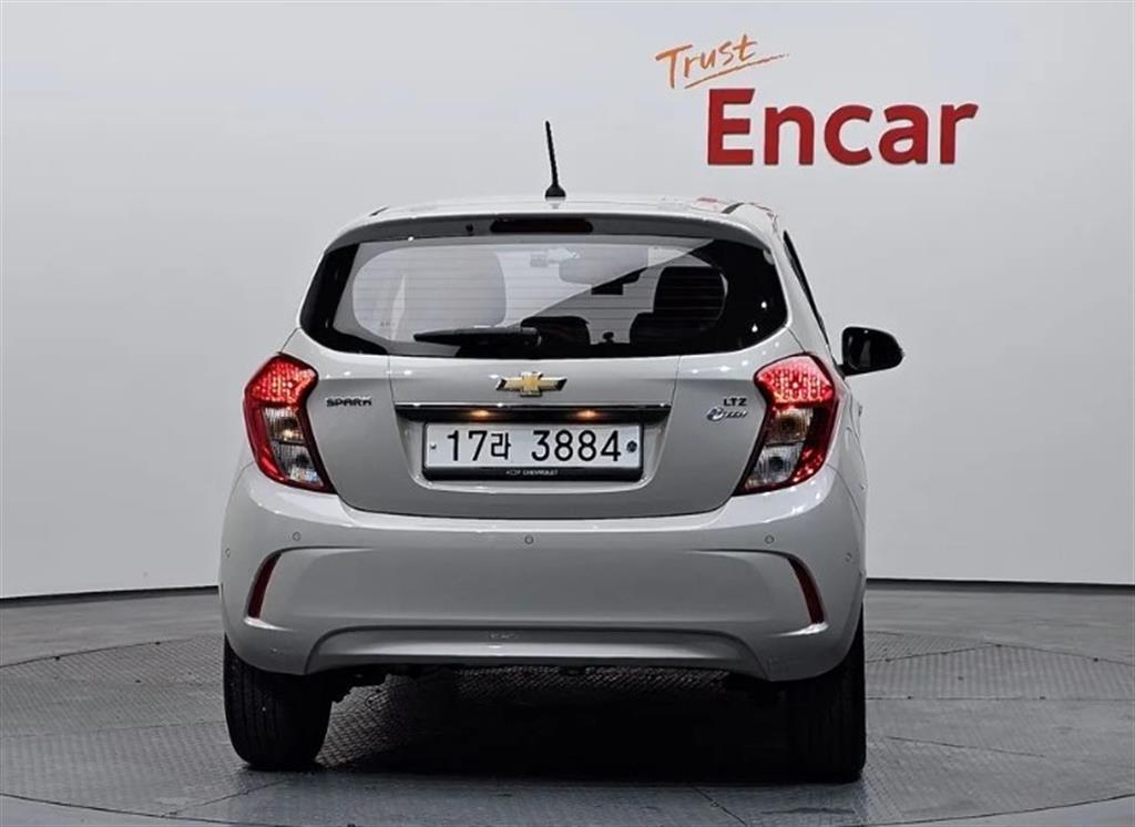 Chevrolet Spark - Vista 4