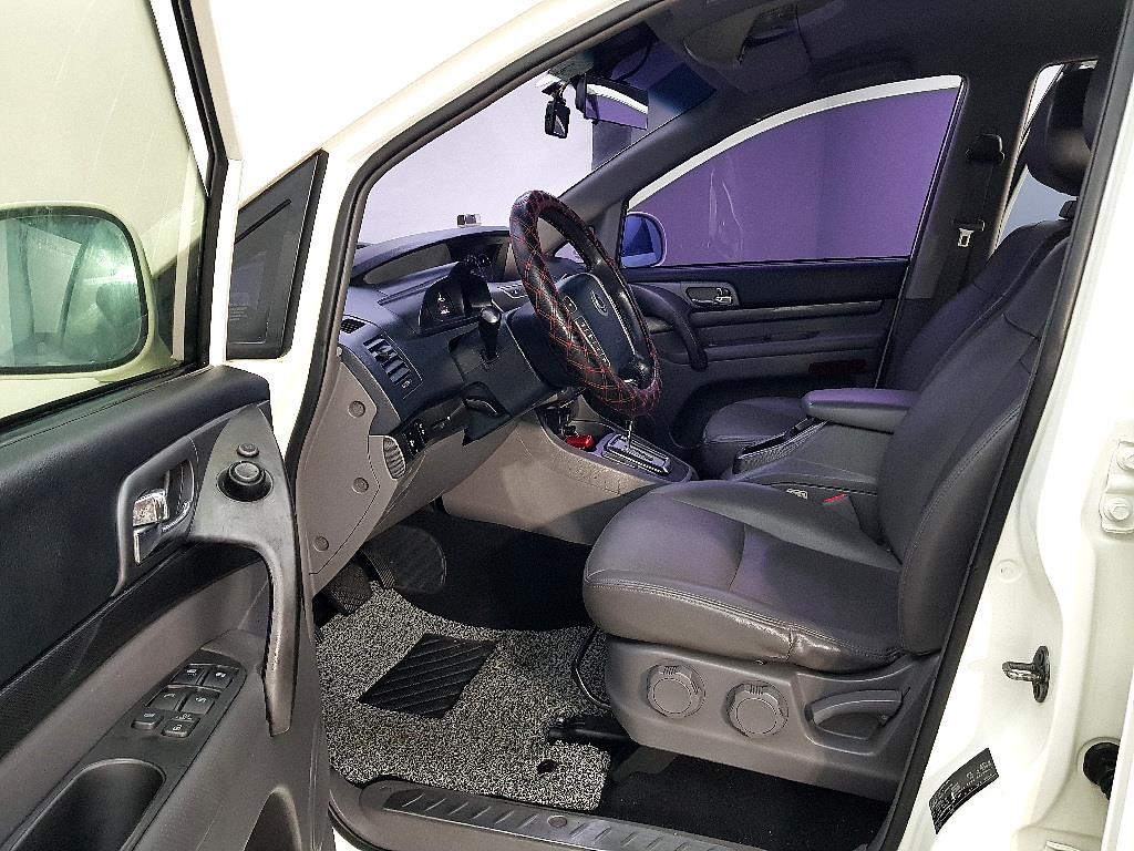 Ssangyong Korando - Vista 8