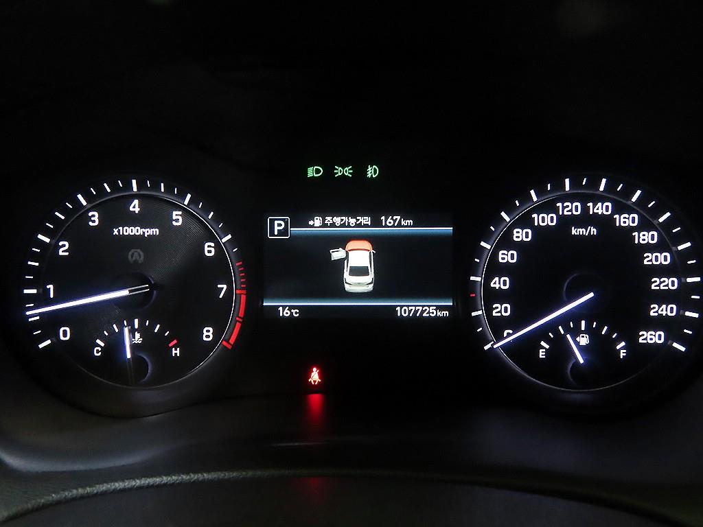 Genesis G80 - Vista 9