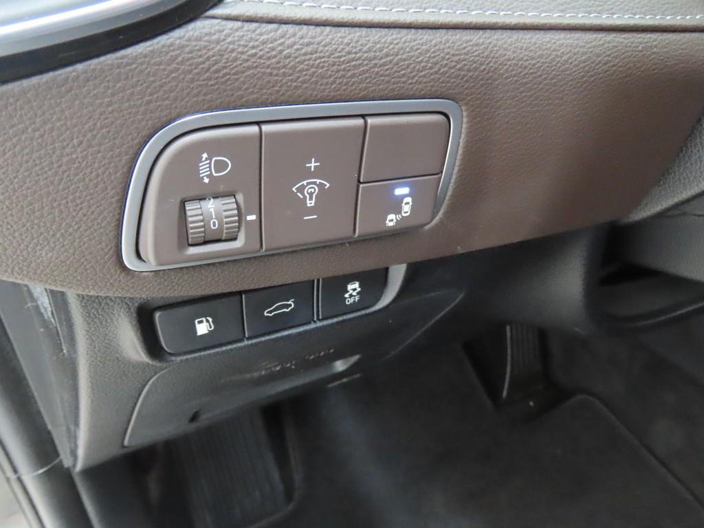 HYUNDAI Grandeur - Vista 10