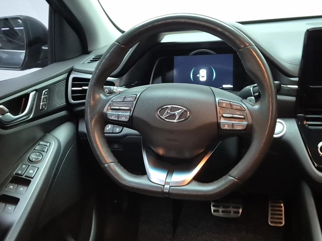 HYUNDAI Ioniq - Vista 9