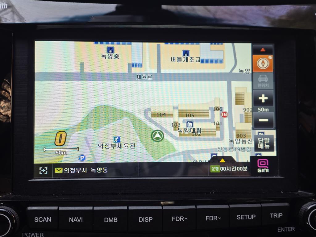 Ssangyong Tivoli - Vista 10