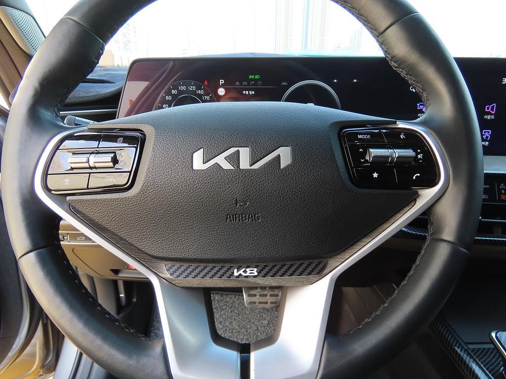KIA K8 - Vista 9