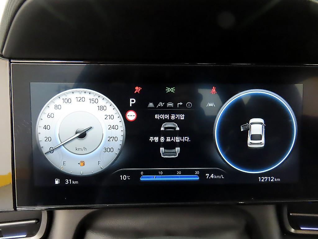 HYUNDAI Avante - Vista 8