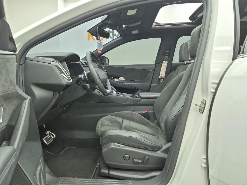 Citroen DS7 - Vista 11