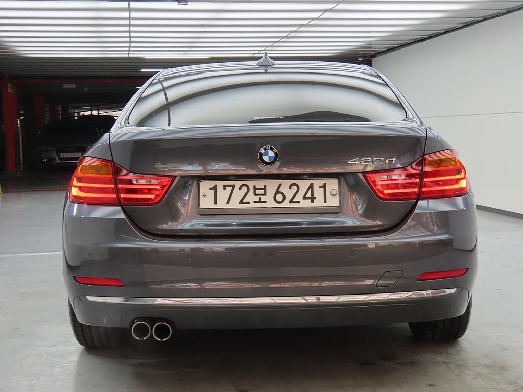 BMW 4 Series - Vista 4