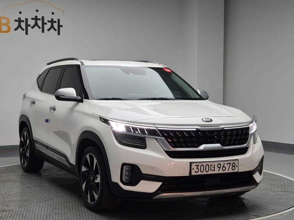 KIA Seltos - Vista 4