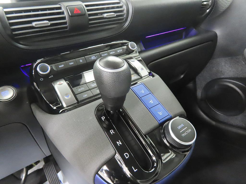 HYUNDAI Casper - Vista 9