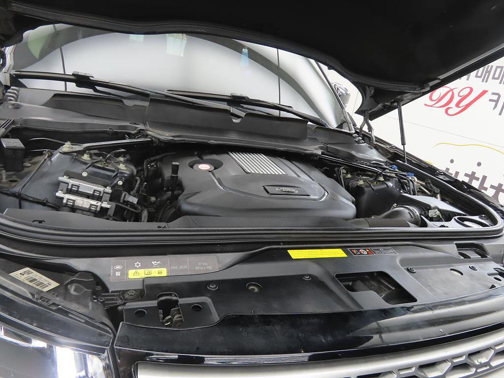 Land Rover Discovery 2017 Negro - Importación desde Corea - HF Imports Iquique - Foto 19