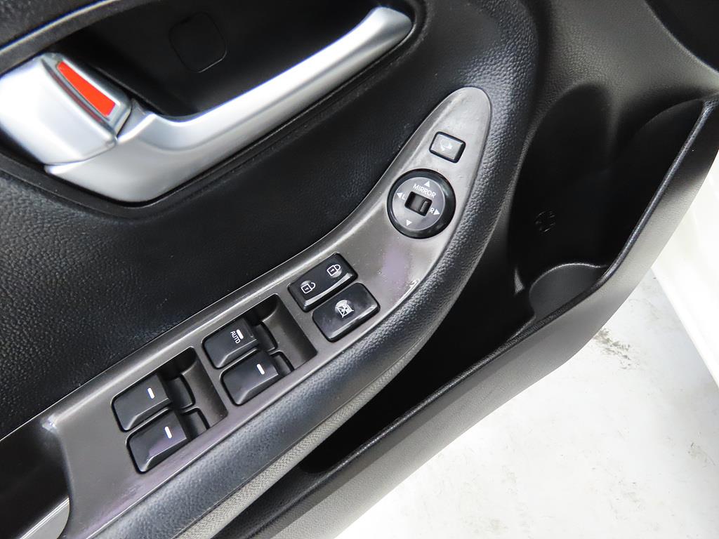 KIA Morning 2014 Blanco - Importación desde Corea - HF Imports Iquique - Foto 17