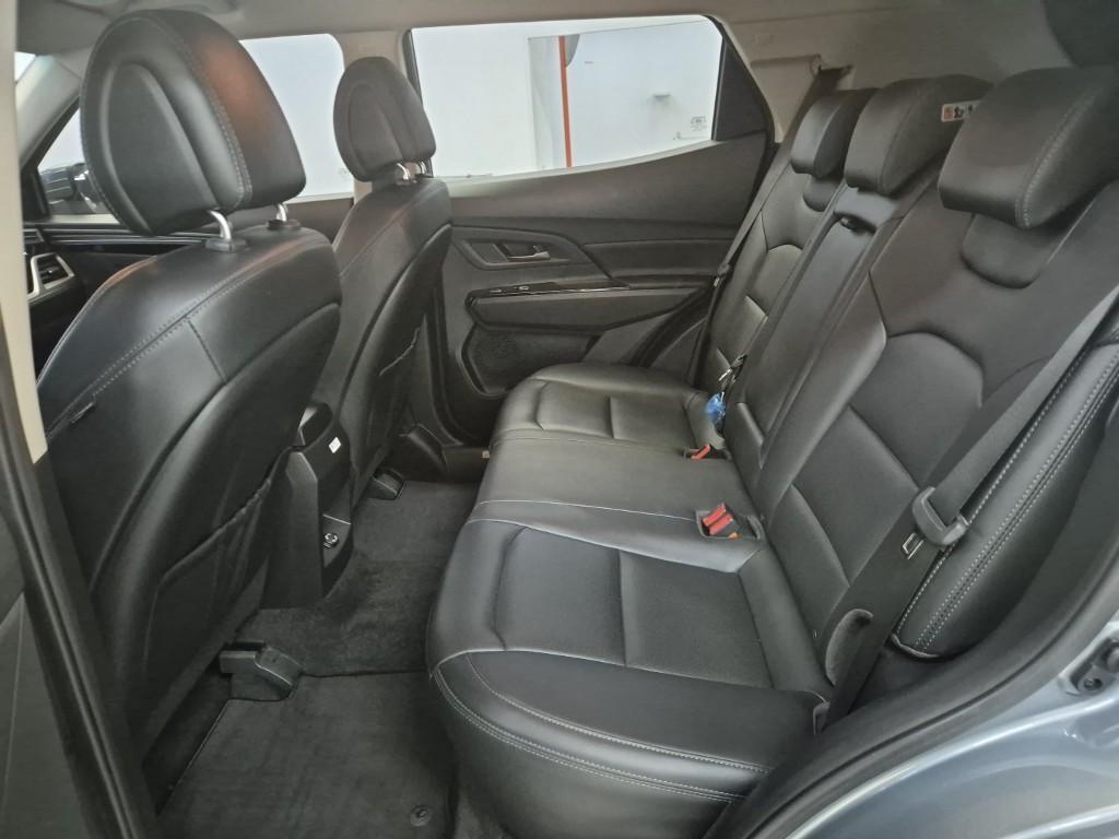 Ssangyong Korando - Vista 12