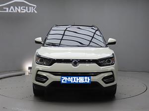 Ssangyong Tivoli - Vista 2