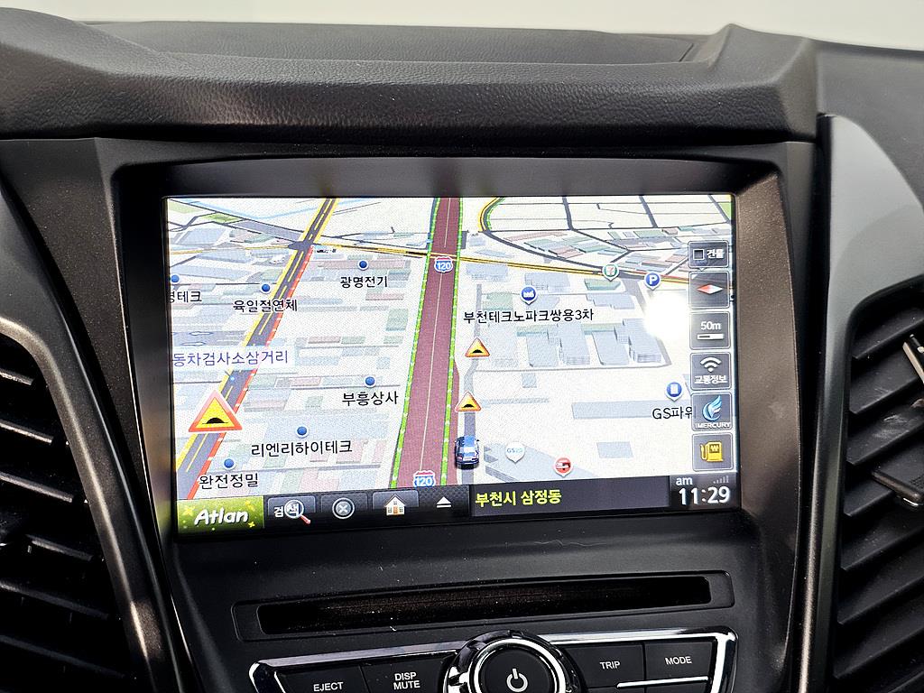 Ssangyong Korando - Vista 11