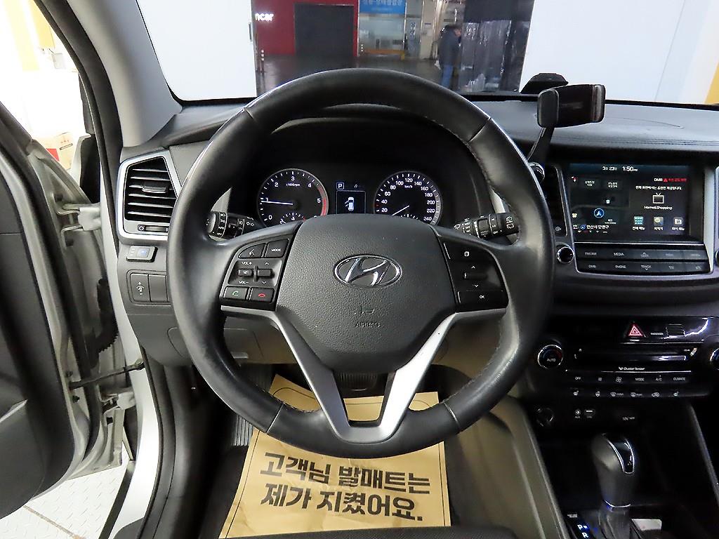 HYUNDAI Tucson - Vista 9