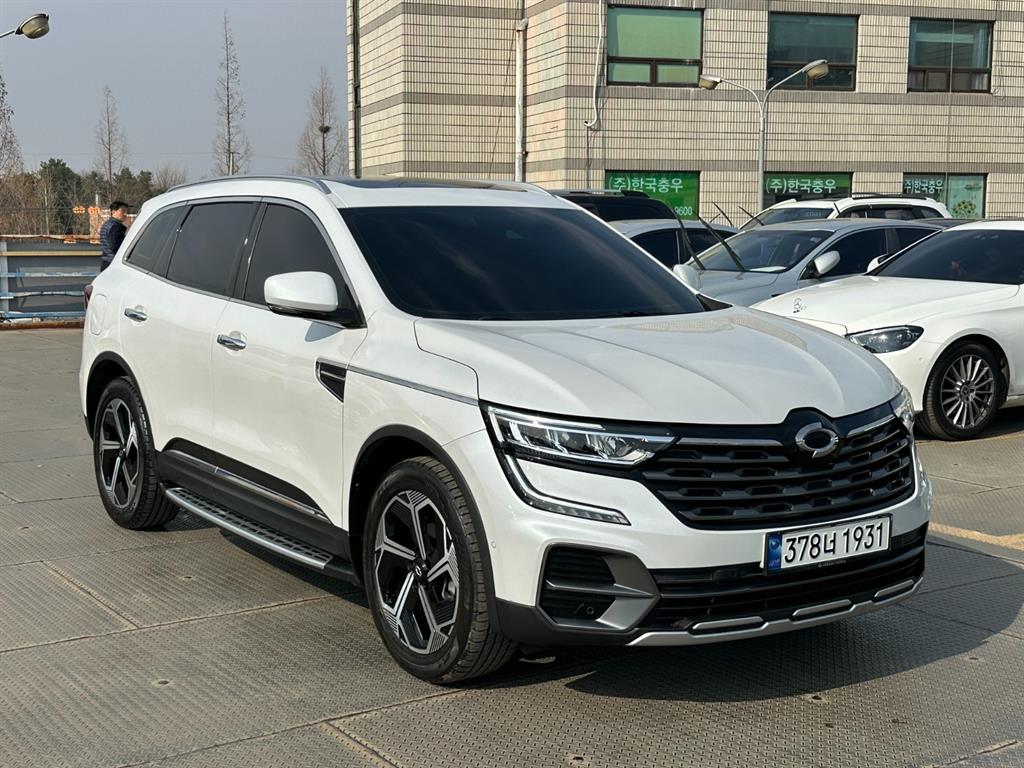 SAMSUNG QM6 - Vista 5